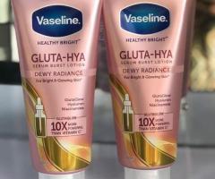 VASELINE GLUTA-HYA DEWY RADIANCE SERUM BURST LOTION.